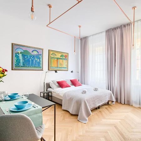 P&O Serviced Apartments Old Town Square Studio Varsóvia Exterior foto
